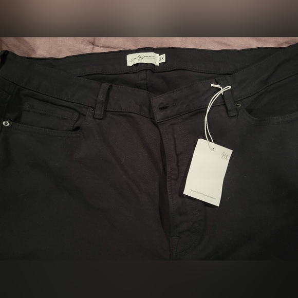 CJLA Kate black jeans - Picture 2 of 5